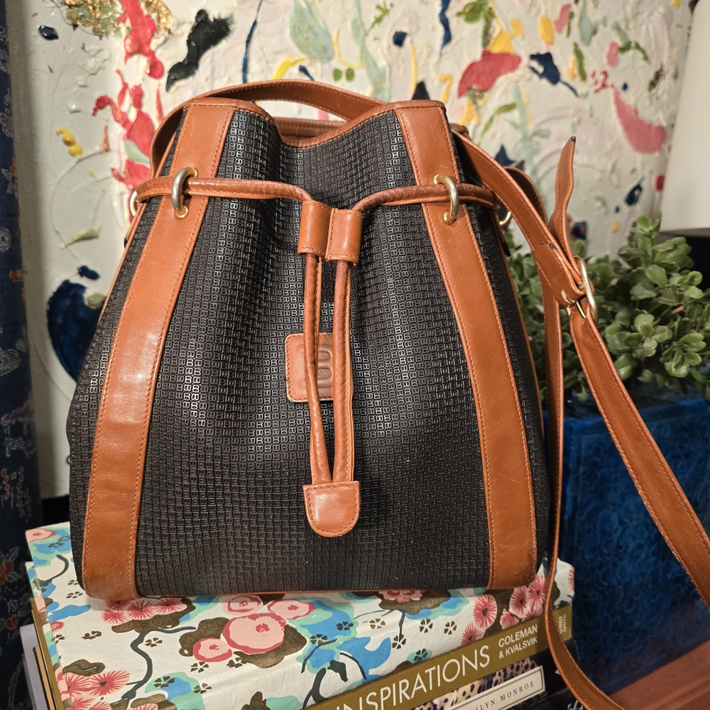 Vintage BALLY bucket Bag